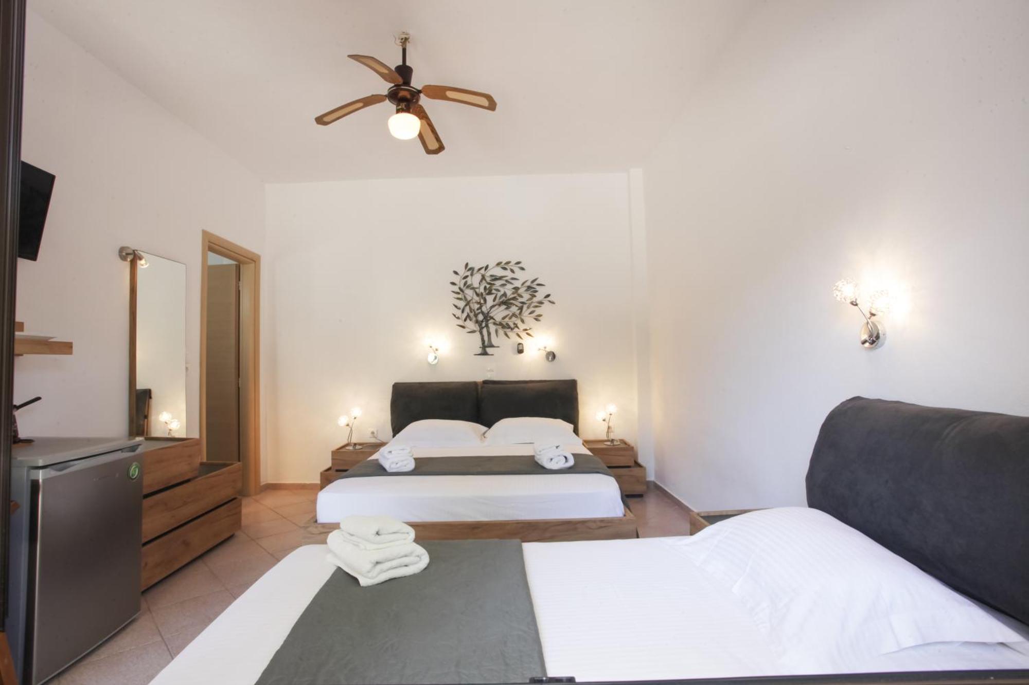 Skyros Avra Residences Rum bild