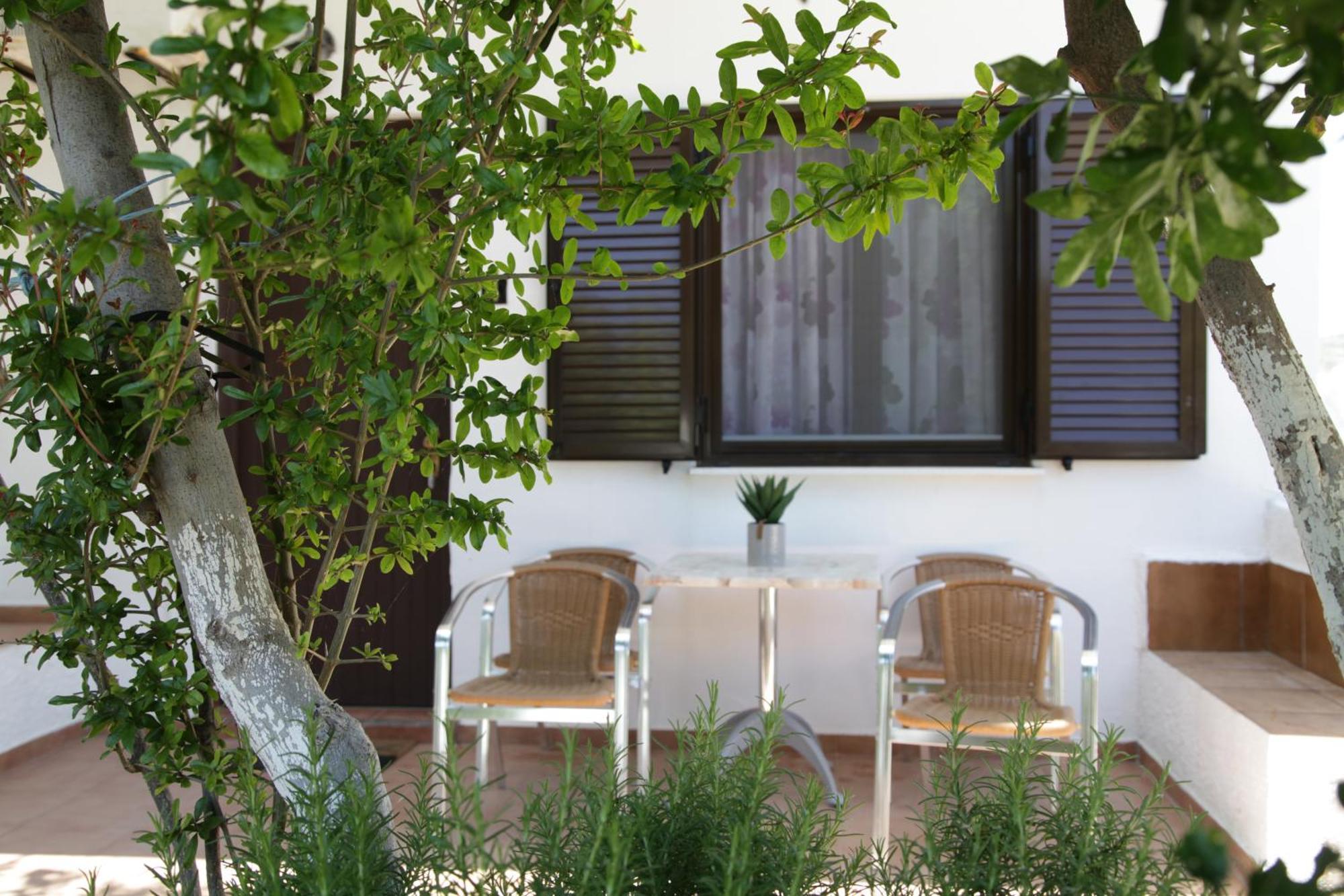 Skyros Avra Residences Rum bild