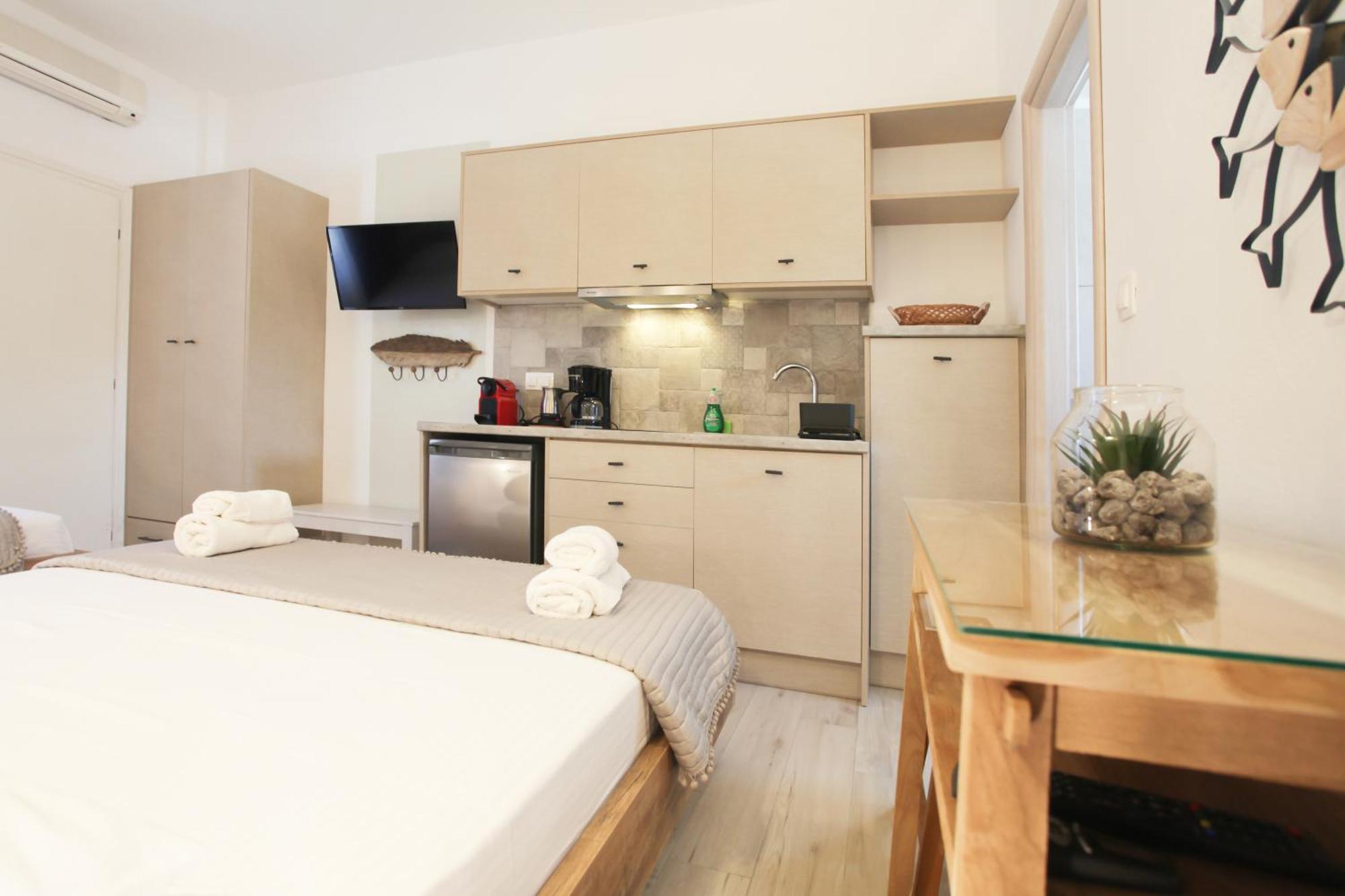 Skyros Avra Residences Rum bild